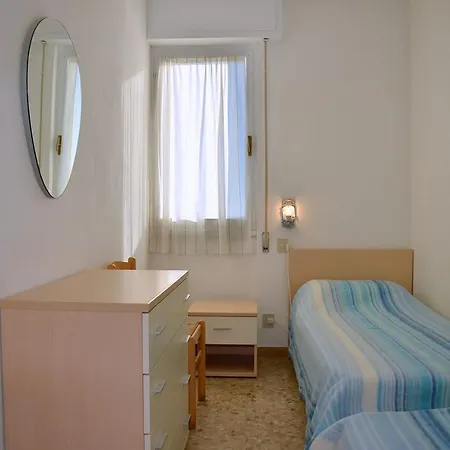 Cozy Seaview Flat - Beahost