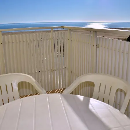 Cozy Seaview Flat - Beahost * 比比翁