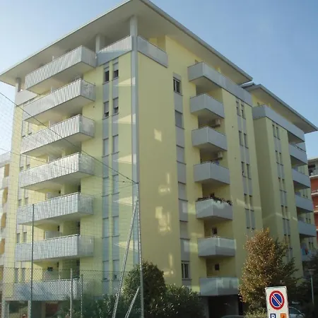 Cozy Seaview Flat - Beahost Apartmán *